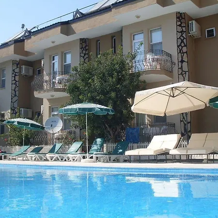 Club La Perla 2* Ölüdeniz